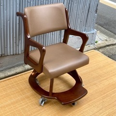 貞苅椅子製作所　室内用車椅子