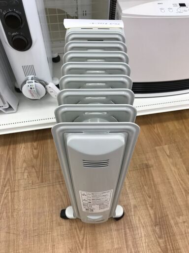 【新品未開封品】デロンギオイルヒーター　H770812EFSN-GY 新品未使用品‼️ デロンギオイルヒーター H770812EFSN-GY デロンギ