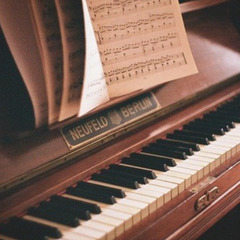 ピアノを習いたい方!!個人レッスンです。