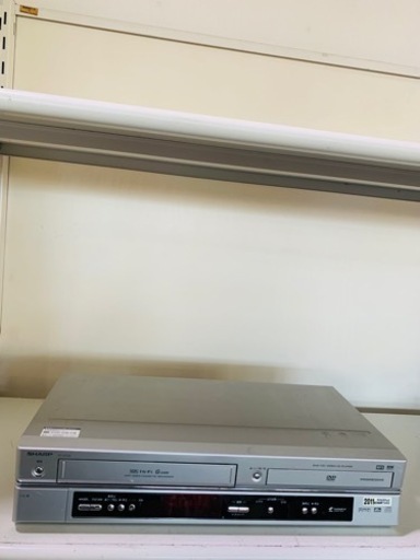 SHARP VTR一体型DVDビデオプレーヤー DV-GH750 2007年製