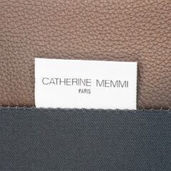 Cassina ixc.(カッシーナ・イクスシー)取扱い、CATHERINE MEMMI(カトリーヌ・メミ)のSOHO(ソーホー)シングルソファ。レザーとファブリックがミックスされたモダンなデザイン♪DJ537