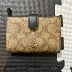 COACH 折り財布