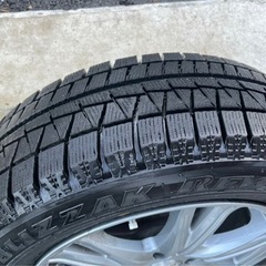 スタッドレスタイヤ4本セット　175/65R14 ブリザック