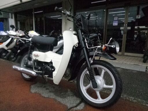 NO.4827　バーディー５０ＦＩ　４サイクルＦＩ車　３速　グリップヒーター付き　フロントキャリア＆リヤキャリア付き　ブラック＆ホワイト　☆彡