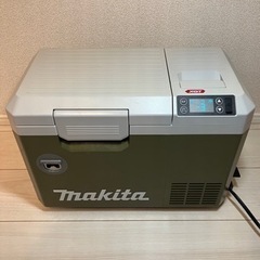早い者勝ち　マキタ　保冷温庫 40Vmax バッテリ・CW003...