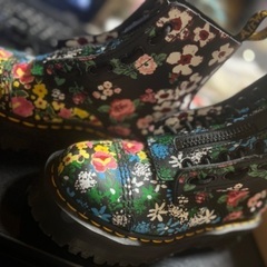 Dr.Martens SINCLAIR FLORALジャングル ...
