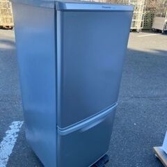 福岡市内配送無料　パナソニック Panasonic NR-B149W-S [冷蔵庫 （138L・右開き） 2ドア シルバー]