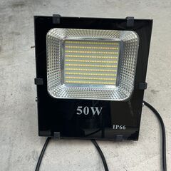 LED投光器 50W 防水 4000l 6000k 爆光です！