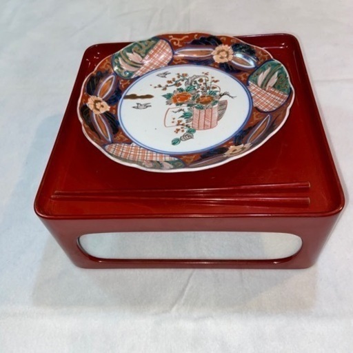 正月用品　伊万里中皿＆輪島木製漆器お膳　骨董品　にらみ鯛焼き鯛祝い鯛　お食い初め