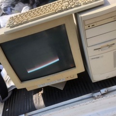 ｐｃ９８２１のパソコンと富士通のパソコン２台