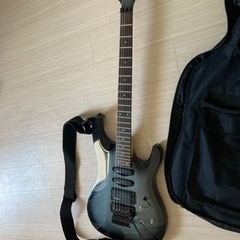 ギター？ベース？