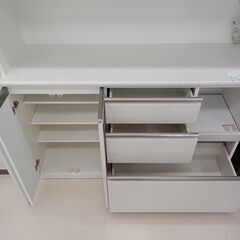 ☆ジモティ割あり☆ キッチンボード ホワイト W140×D45×H201 