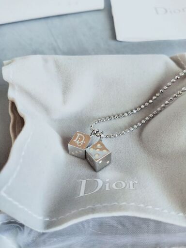 Dior　ネックレス