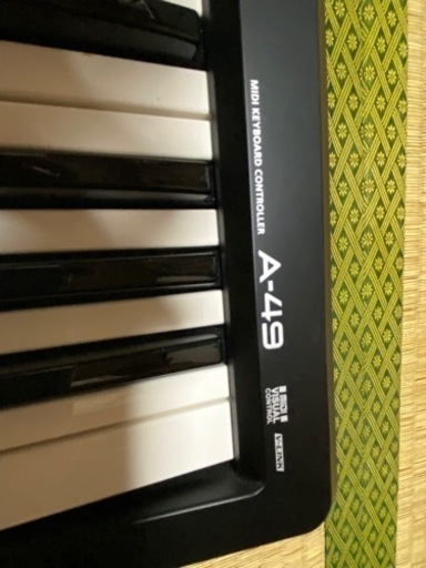 MIDIキーボード【Roland A-49】タイプA⇄キーボード用ケーブル付き