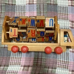 木製車　コロコロアルファベットミキサー車