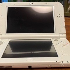 ほぼ未使用ニンテンドーnew 3DS LL