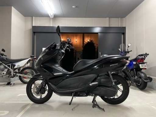 ホンダ PCX125 ブラック 走行距離4800km おまけでグローブ、ヘルメット付き（1万円相当）