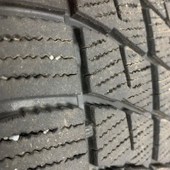 225/55/17 スタッドレスタイヤホイールセット