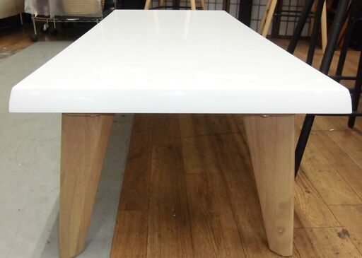 R333 tacINTERIOR 白 北欧 リビングテーブル ホワイト 木製 ナチュラル 木脚 鏡面 白木目 MY 110 UV CT 美品