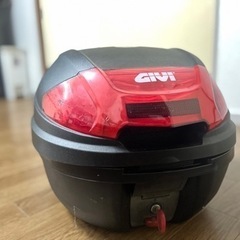 決まりました！GIVI(ジビ) バイク用 リアボックス