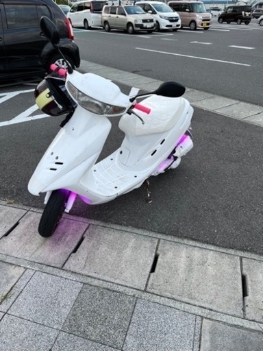 DIOカスタム速いです。目立ちます。カッコイイです。