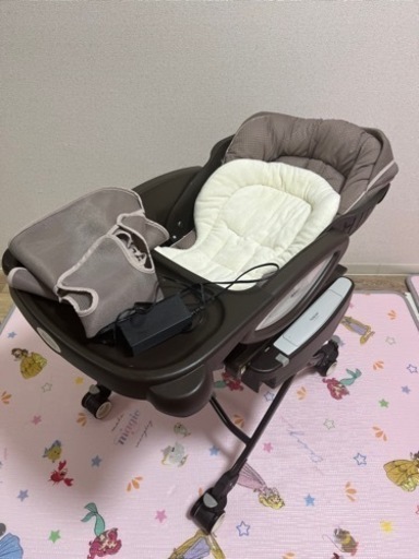 アップリカ　ユラリズム　ハイローチェア　バウンサー　APRICA