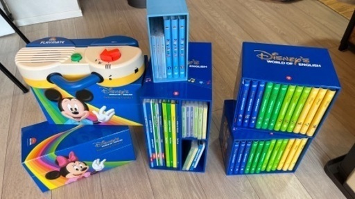 【内定】ディズニー教材　DWE (DVDとカードセット)