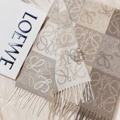 極上逸品 大人気 定価4.7万 LOEWE ロエベ 大判カシミアマフラー 総アナグラム ストール マフラー ロゴ 