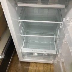 #B-22【ご来店頂ける方限定】YAMADAの2ドア冷凍冷蔵庫です