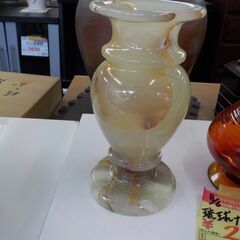 Ｇ：091449　大理石壺