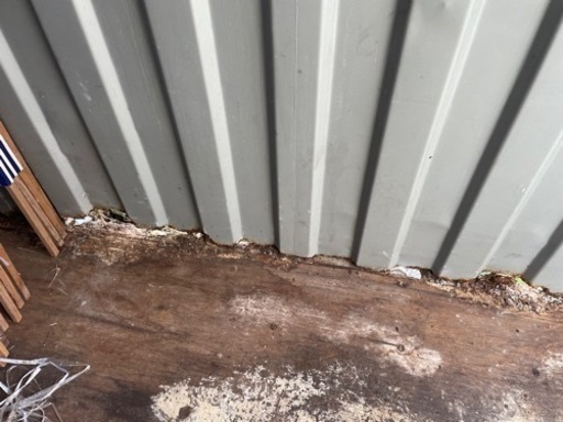 コンテナ、サビ多いです、宜野湾市真栄原まで取りに来れる方