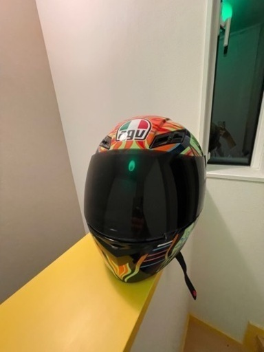 AGV K3  ロッシレプリカ　クリア・スモークシールド　メットカバー付き