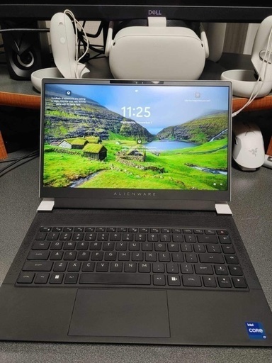 ノートパソコン　Alienware x14 R1 144Hz FHD Gaming Laptop