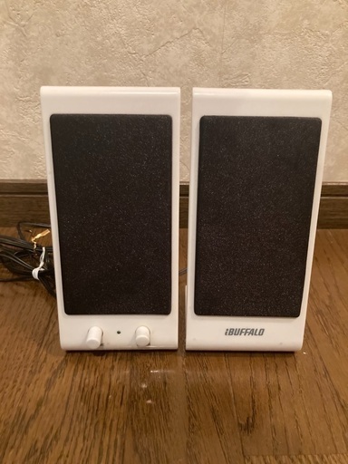 バッファロー　ステレオスピーカー