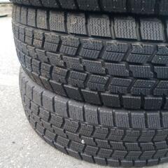 グッドイヤー アイスナビ 7 185/70 R14 スタッドレスタイヤ4本セット 2019年 イボ付き ほぼ未使用