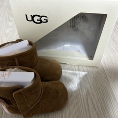 UGG