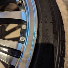 中古18インチタイヤホイール