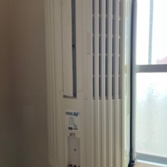 トヨトミ　窓用エアコン