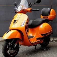 vespa GTS 300 super sport