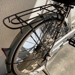 ママチャリ自転車‼️カゴ付き大活躍　
