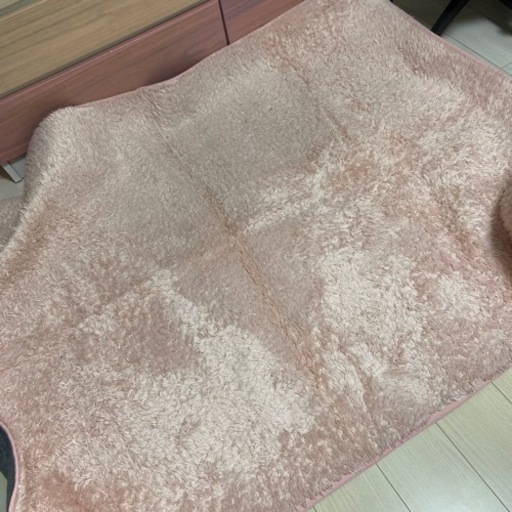 ニトリ　ラグマット