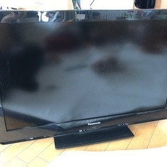 液晶テレビ　パナソニック　VIERA 32インチ《TH-L32C3》