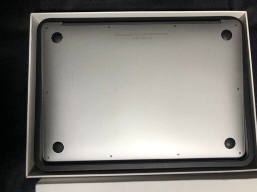 MacBook Air 13インチ Early 2014 MD760J/B・箱付きセット・MacOS