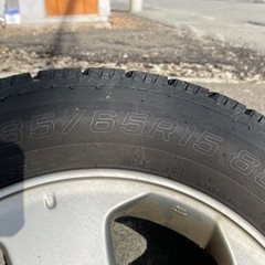 使用1シーズン9部山　日産純正ホイール付きスタッドレス　185/65/R15