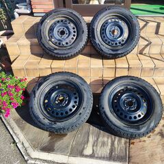 175/65/R15スタッドレス 1シーズンのみ使用2本と3シーズン使用2本