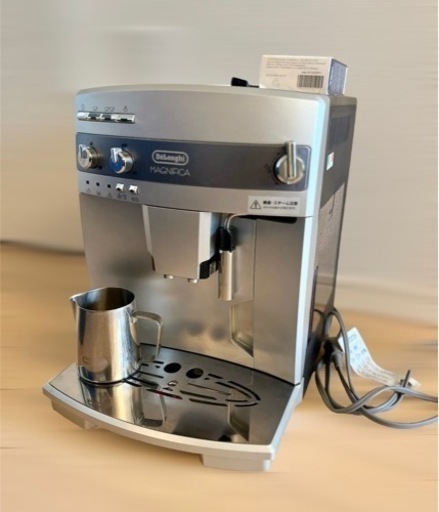 Delonghi　MAGNIFICA（中古）