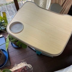 【値下げ中】Qurra ツクエアロ　デスク付きエクササイズバイク　ダイエット　エアロバイク