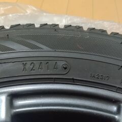 14インチスタットレスタイヤ（アルミ付き）（只今お話し中）