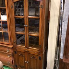【愛品館八千代店】アンティーク調　2枚扉キャビネット