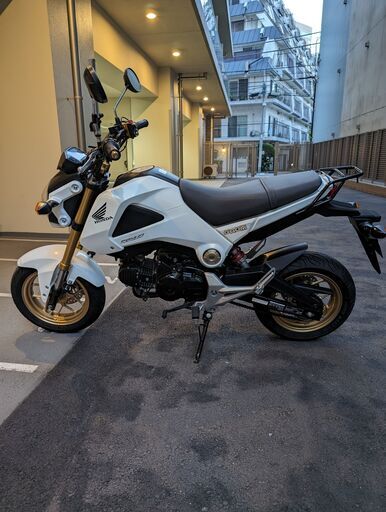 ホンダ グロム(GROM JC61) ホワイト